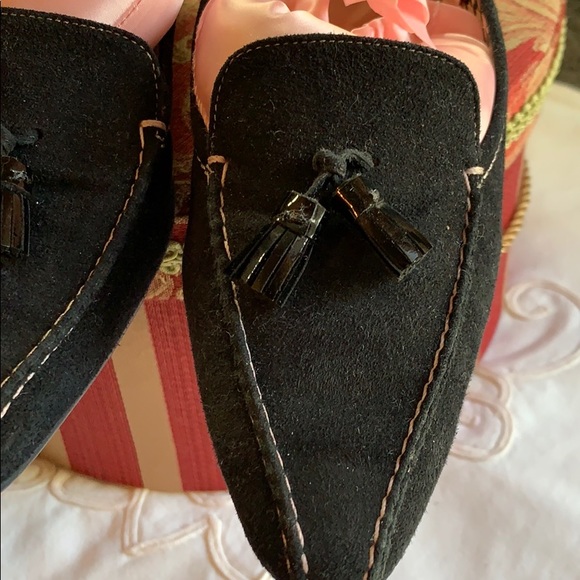 COLE HAAN KITTEN HEEL BLK SUEDE WITH PINK 7.5 B - Picture 2 of 6